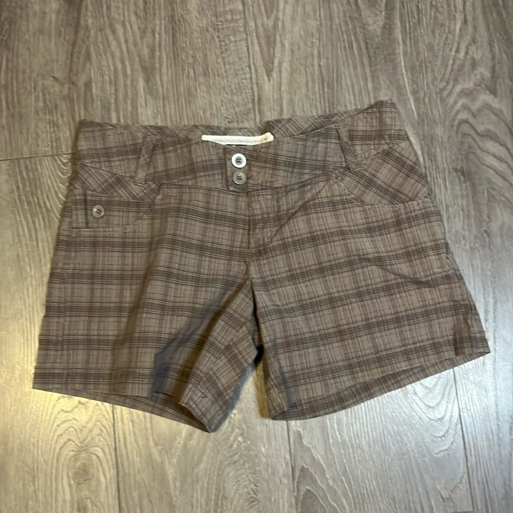 ☀️Plaid shorts size 3